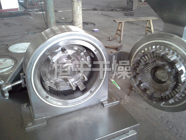 30B系列万能高效粉碎机（组）